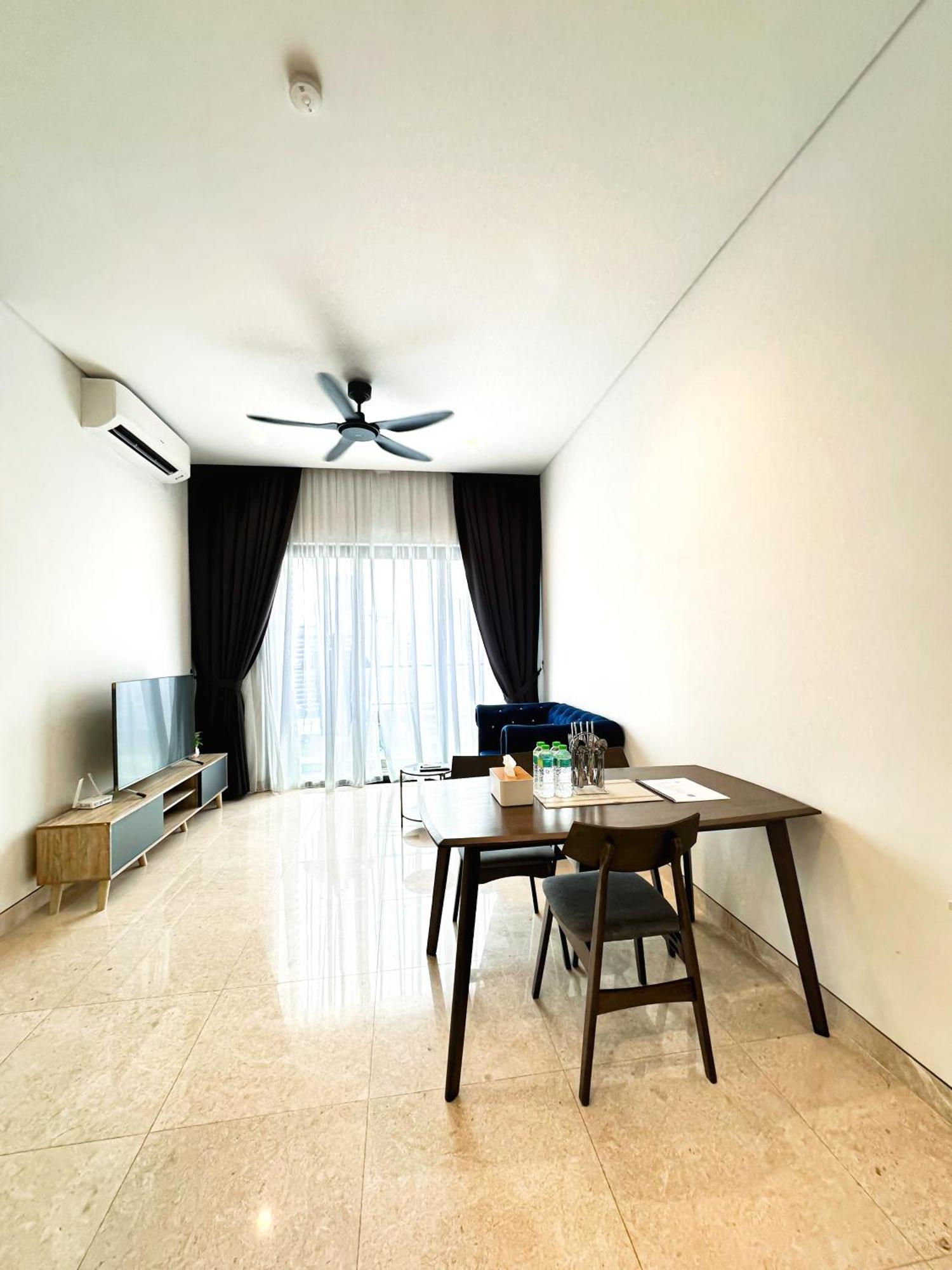 Lucentia Residences By Moonlight Home Stay! Куала Лумпур Екстериор снимка